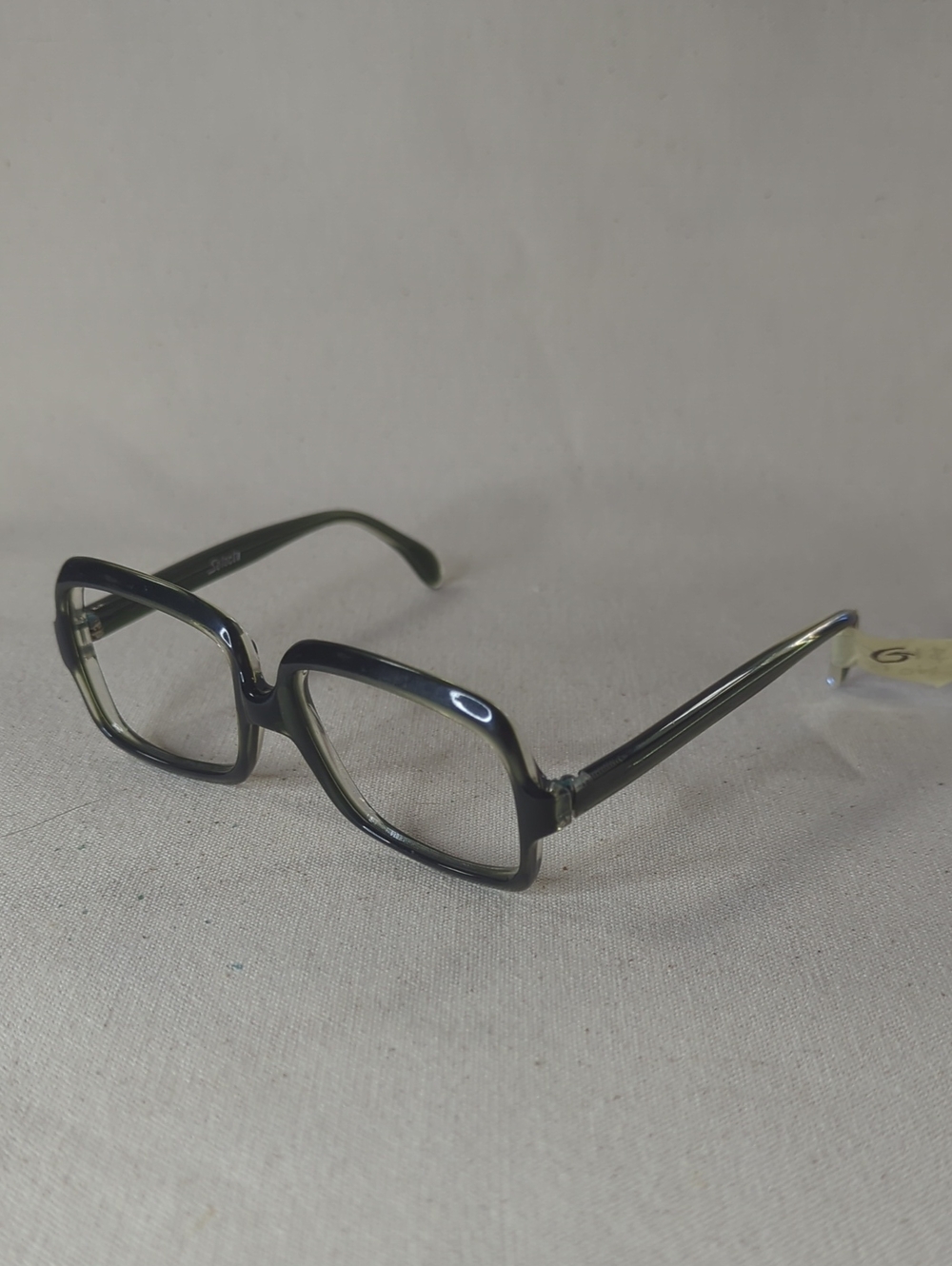 Selecta Frame France Classic Square Frame Glasses - Green No Lenses